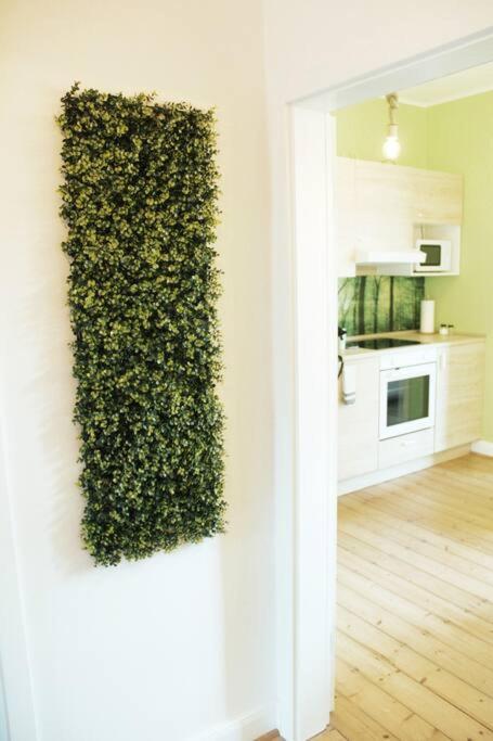 Secret Hideaways Wood Lodge Mit Kinderzimmer Messe L City L Flughafen L Hbf Duisburgo Exterior foto